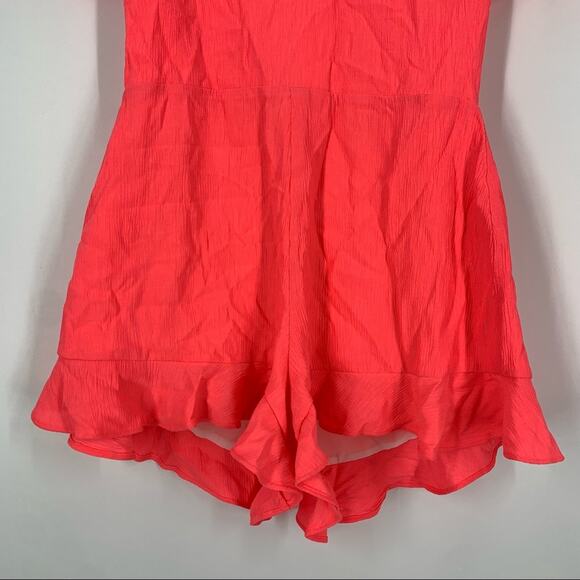 Women’s Hot Pink Romper V-Neck Small - Picture 5 of 7